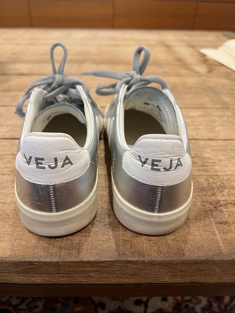 VEJA Campo Leather Silver White Sneakers Women’s Size 6 EU 37 - Picture 5 of 7